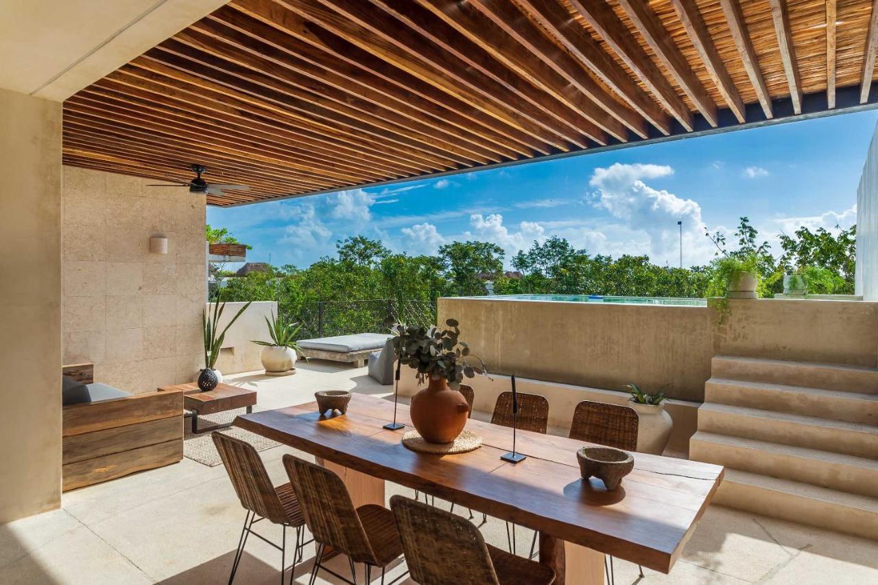 Deluxe Apartment with Private Pool