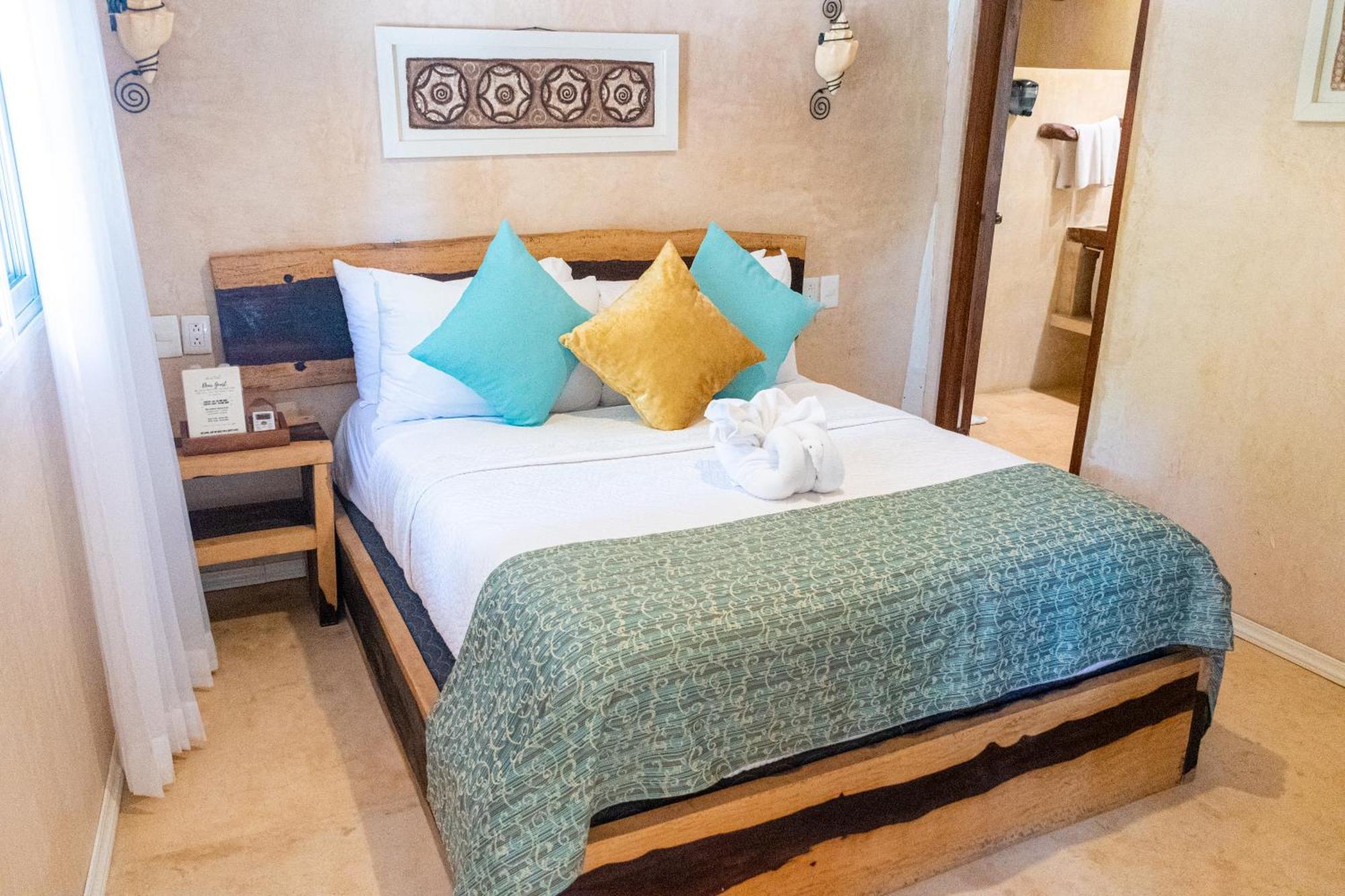 Junior Suite mit Poolblick