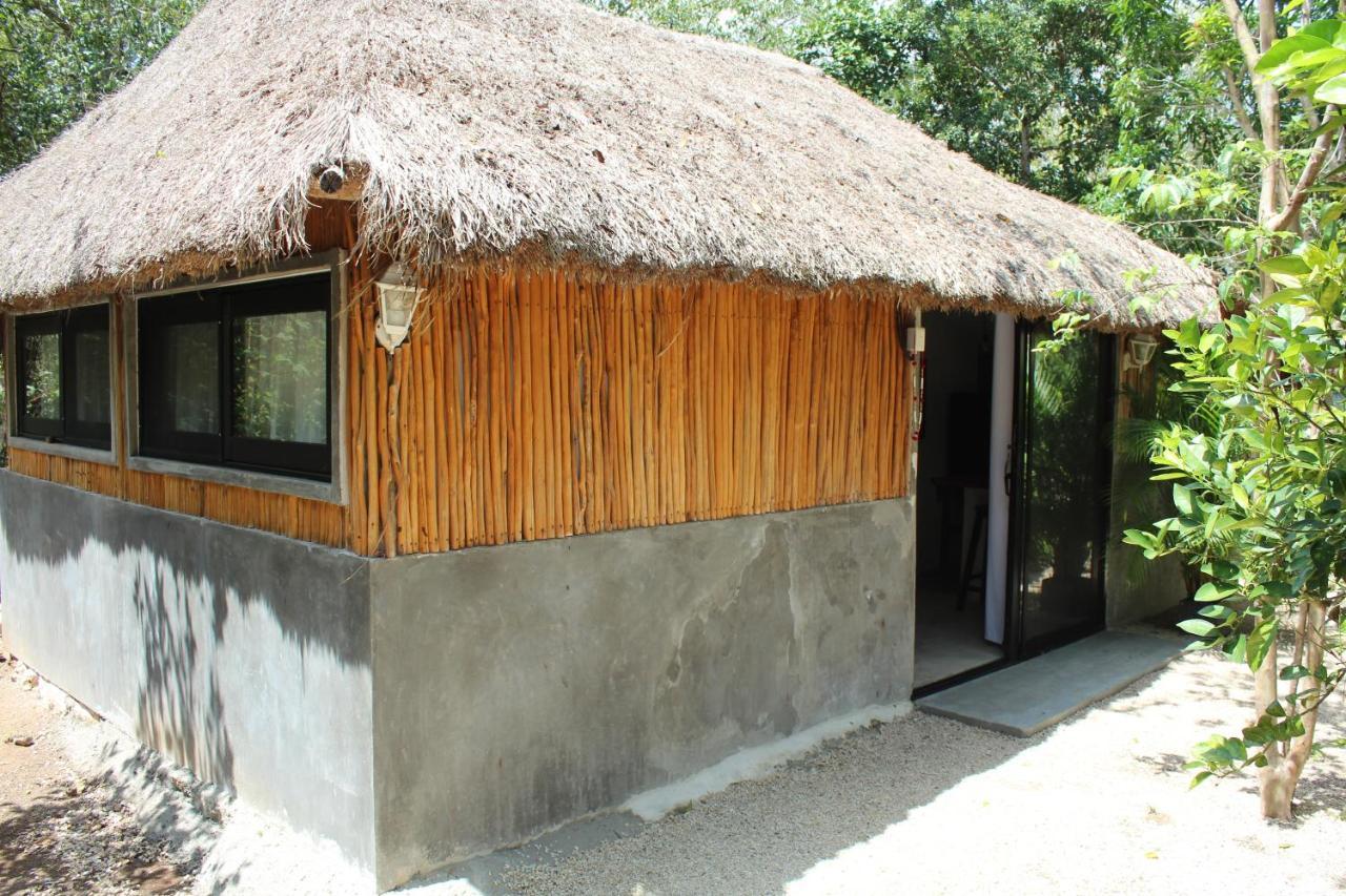 Bungalow with Garden View