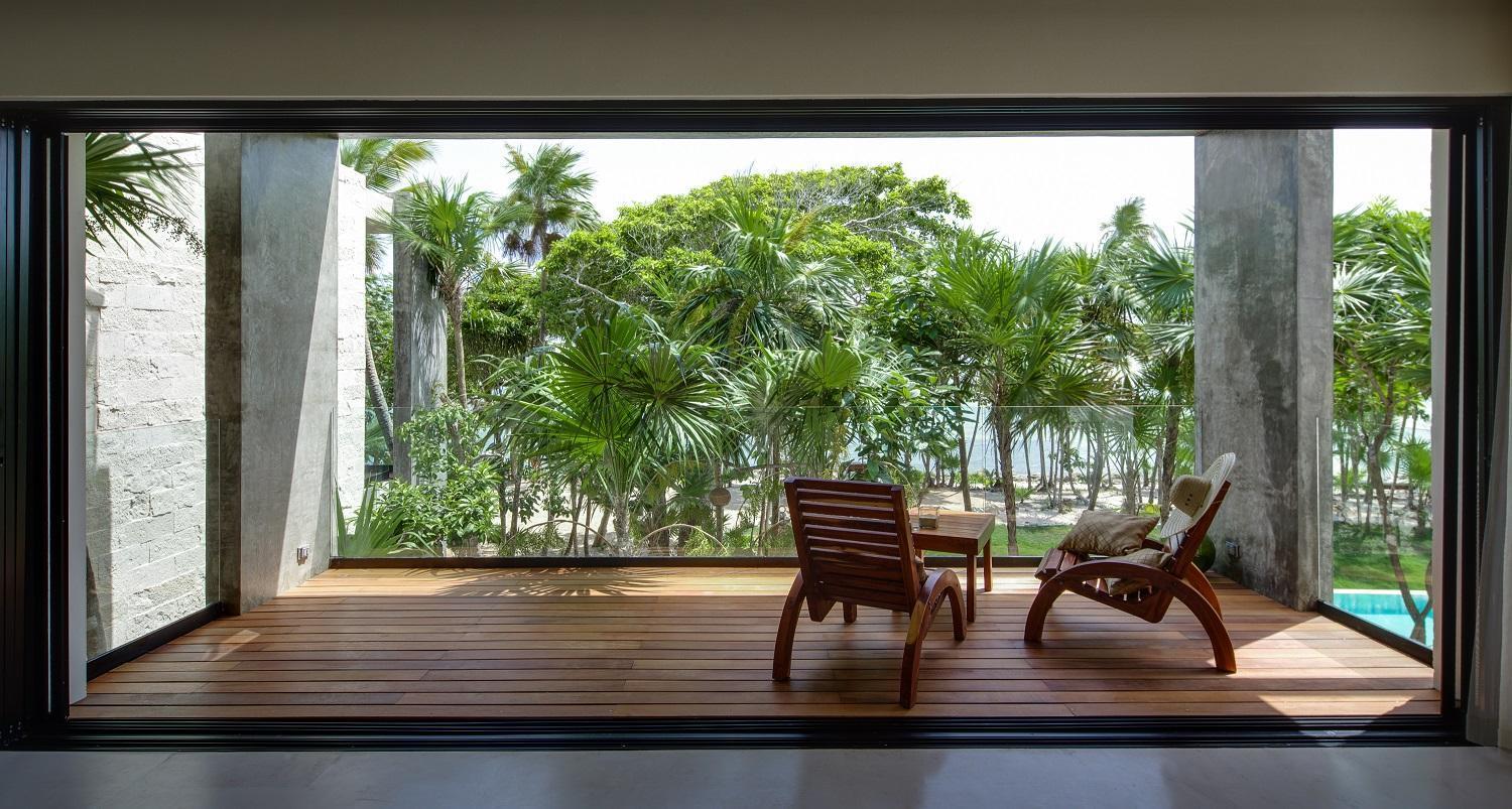 Apartment Sea View First Floor