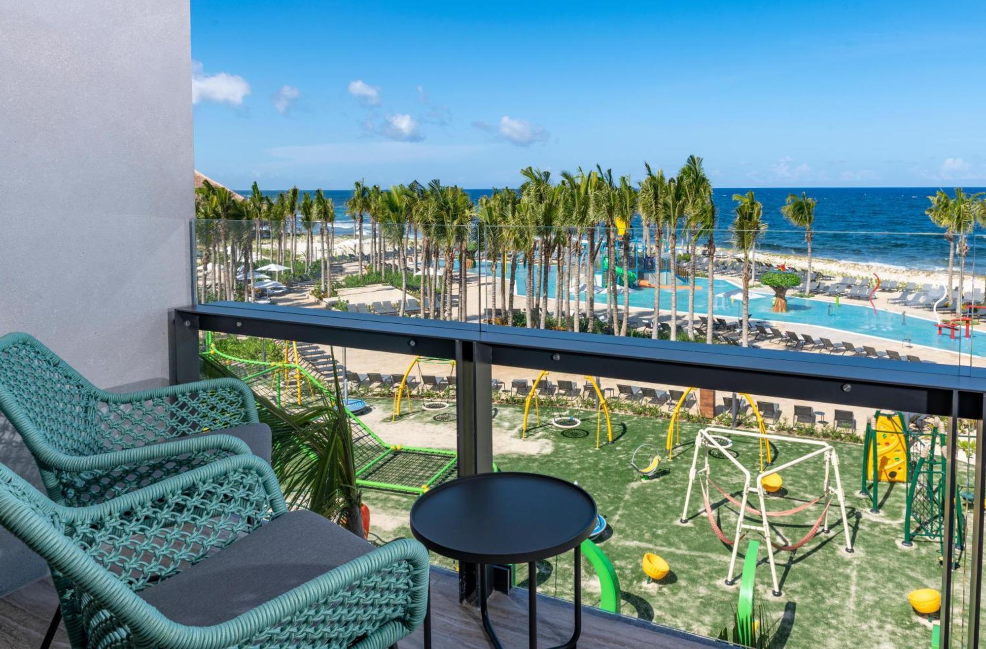Family King Room Ocean View