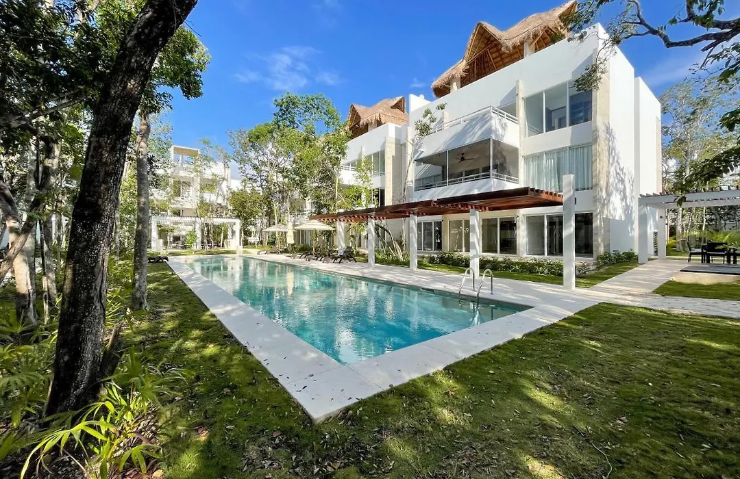 Unique Condo In Aldea Zama Sublime Shared Pools Sun Loungers Lovely Private Balcony-1