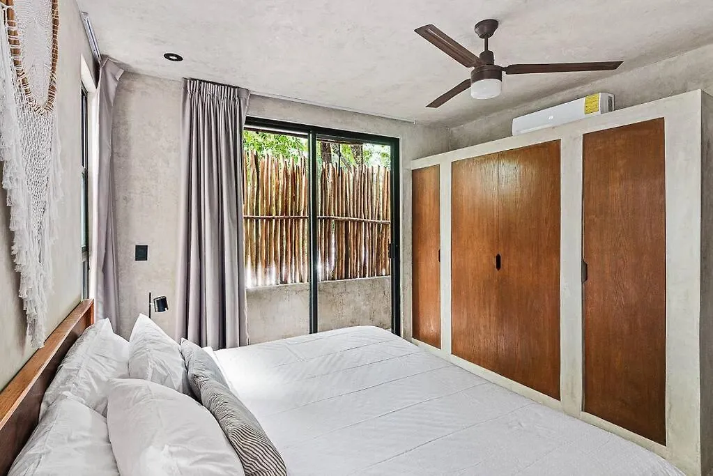 ☆King Bed Apartment☆ Suk-Ha ☆ La Veleta 111-1