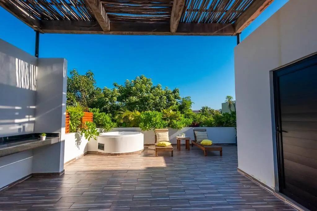 Stunning 2 Bed Penthouse In Villaggio Complex - Aldea Zama-1