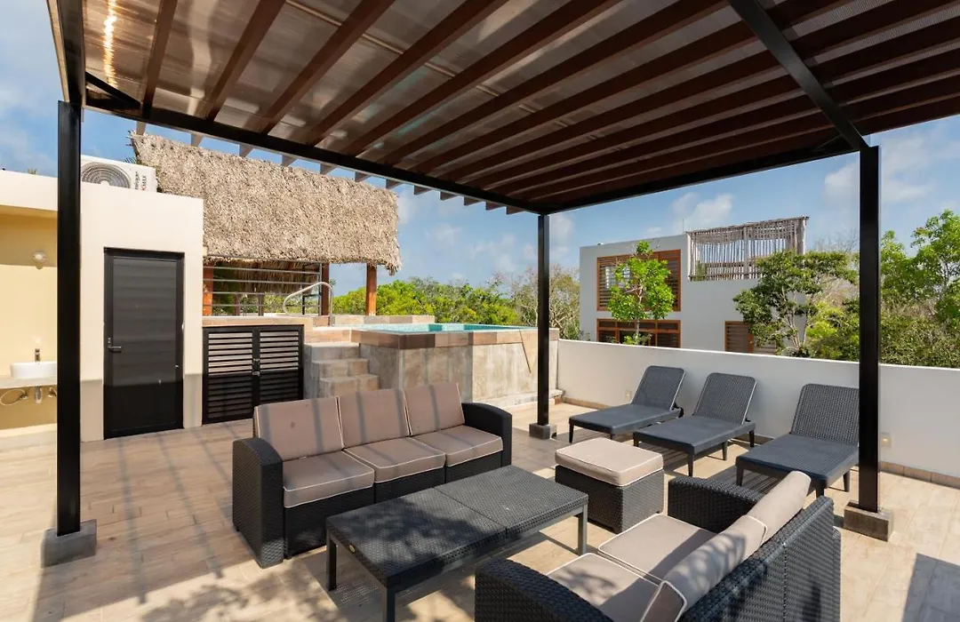 Habitacion Privada | Terraza C/Jardin Y Piscina | Bbq-1