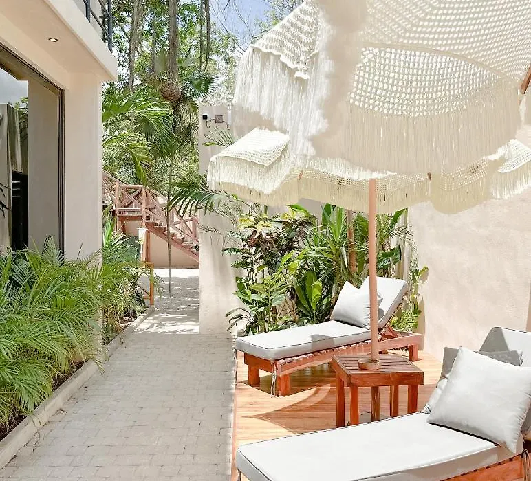 La Veleta Luxury Condos-1