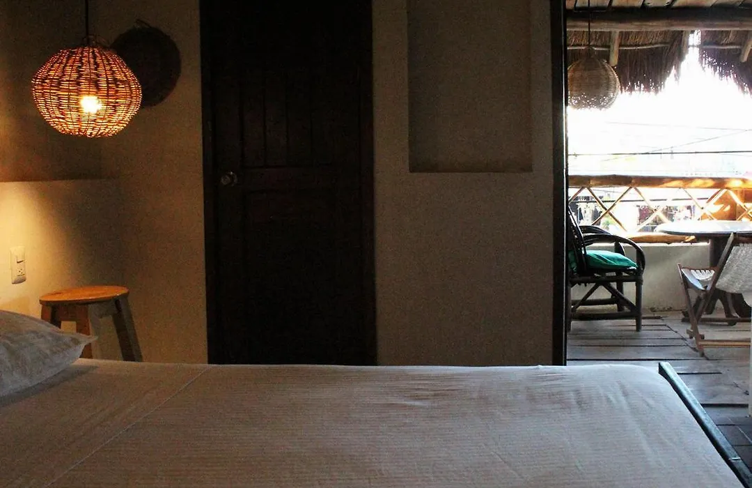 L Hotelito-1