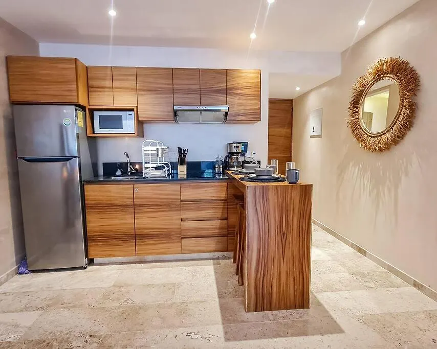 S102 Nadide Luxury Private Jacuzzi Studio With A Jungle View-1