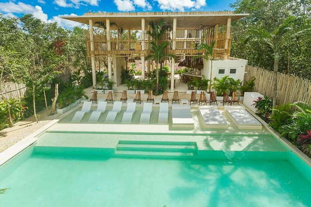 Dreamy Pool View-1