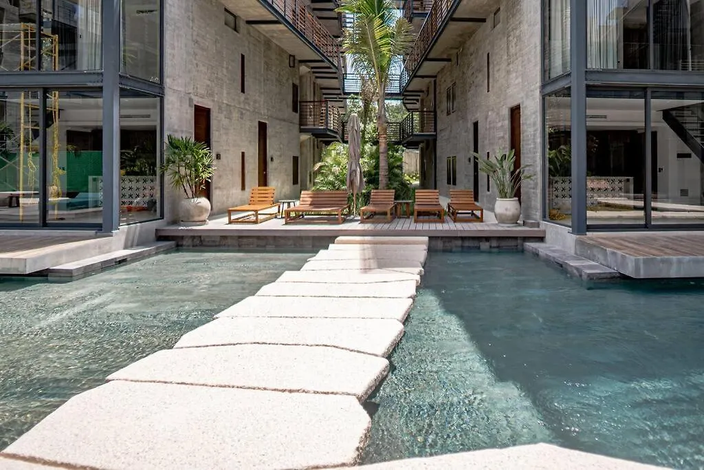 Xalet Ph 1 Bedroom With Amazing Private Pool-1