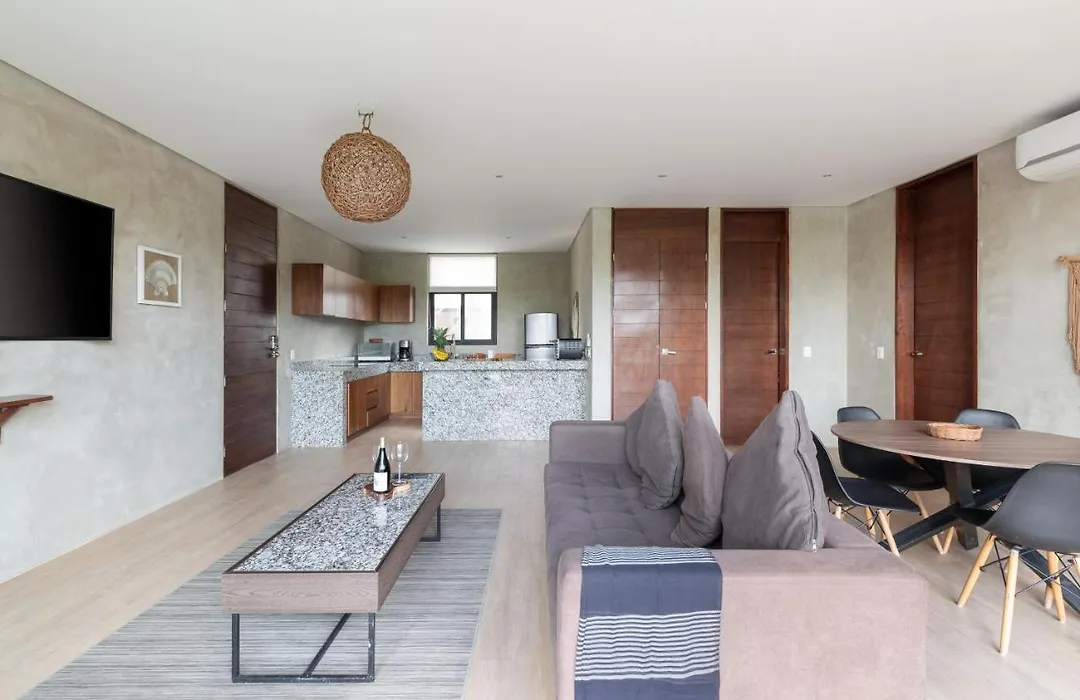 Peaceful Apartment La Veleta Rooftop Pool Amazing Amenities Incredible Jungle View-1