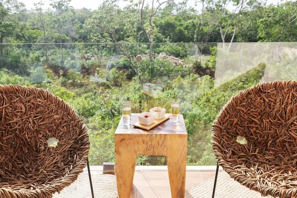 Zaazil, Jungle View & Great Pool 100Mb Fiber Wifi!-1