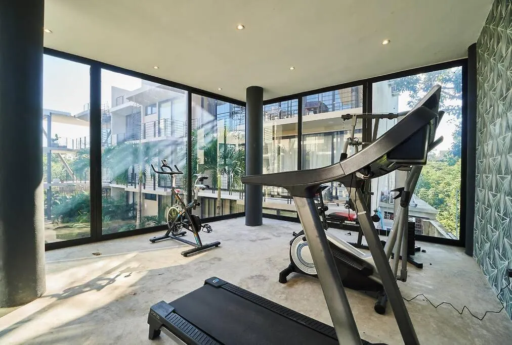304 Amena Romantic Jungle Ph W/ Private Pool & Gym-1