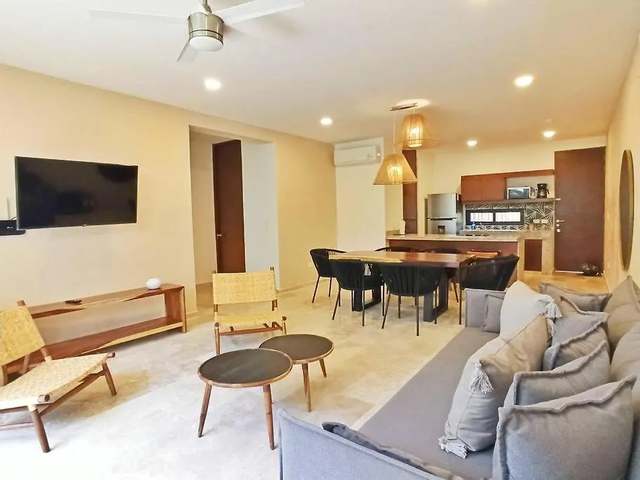 107 Amena Spacious&Cozy 2Br Apartment Pool View-1