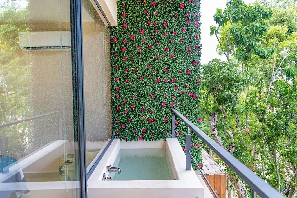 Ferienwohnung Phimai Gardens 1Br With Exterior Private Bath-1