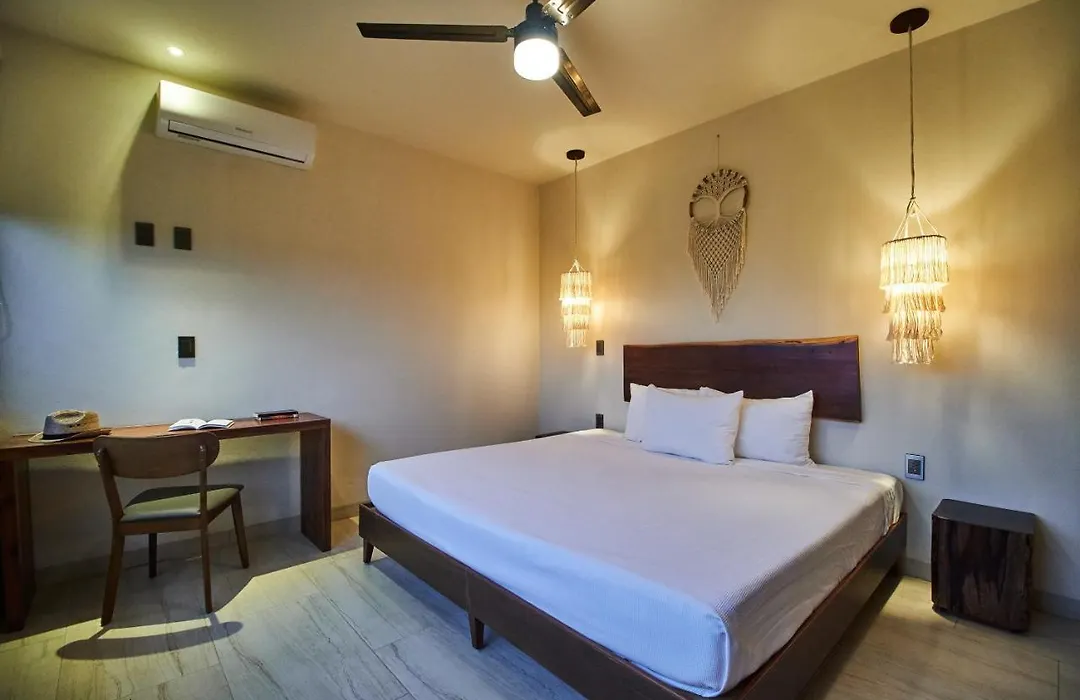 Impeccable Penthouse La Veleta Private Terrace With Pool Fitness Area & Shared Pool-1