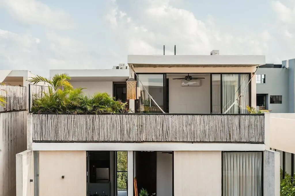 Palalma 39 - Luxury 3-Br Penthouse With Private Rooftop Pool-1