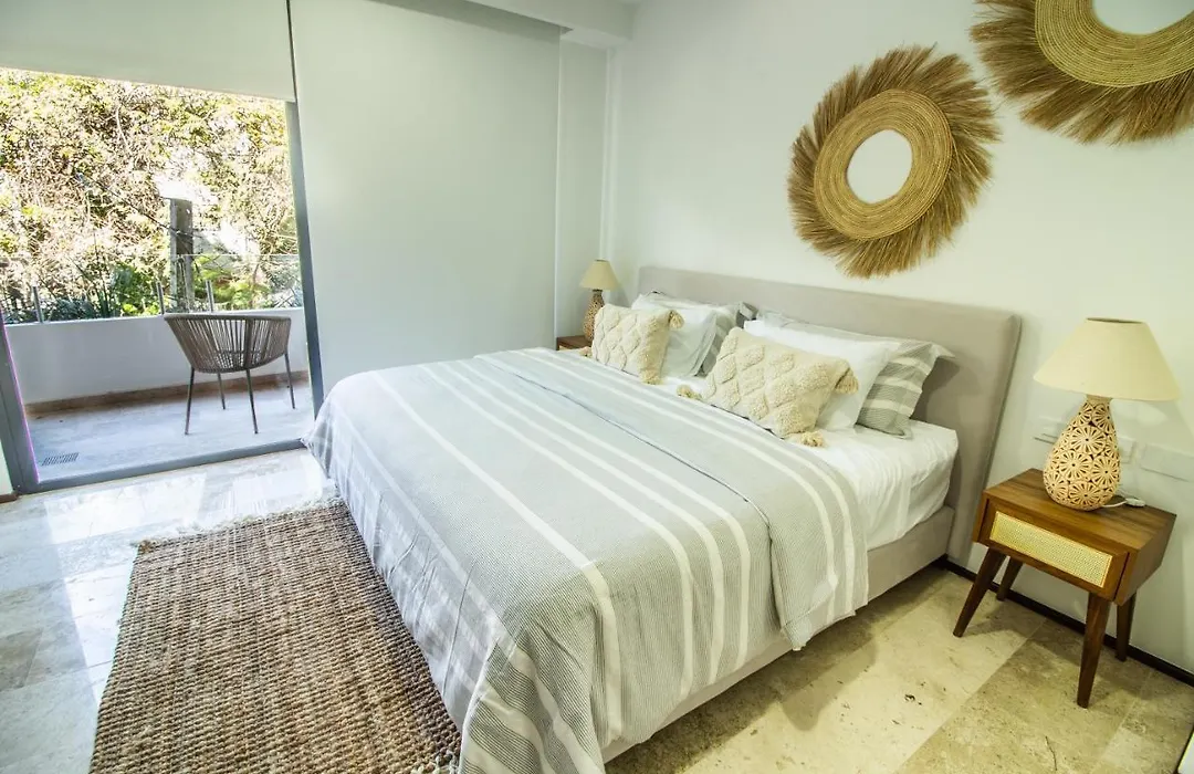 Menesse Tulum-1