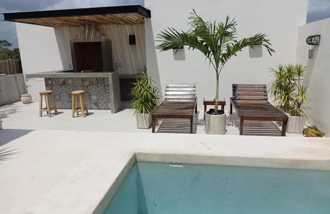 Jungle Penthouse With Privat Roof And Pool In Noil Residences-1