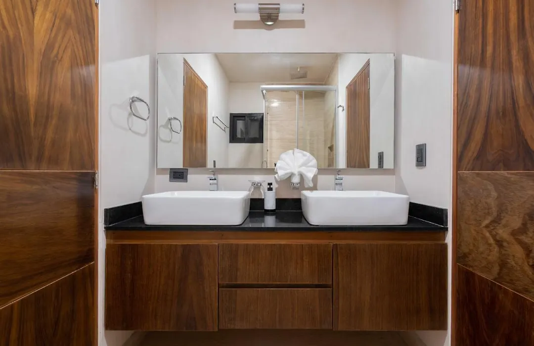 1 Bedroom Apartment With Private Pool-1