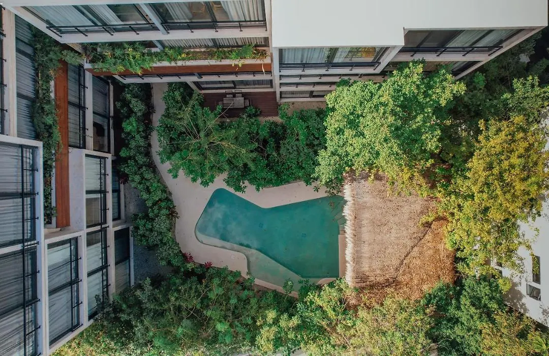 Luxurious And Mystical 2Br Flat With Pool View-1