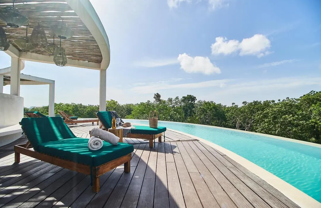 Fantastic & Great Studio In Tulum Lounge Area, Rooftop Pool, Balcony & Sun Loungers-1