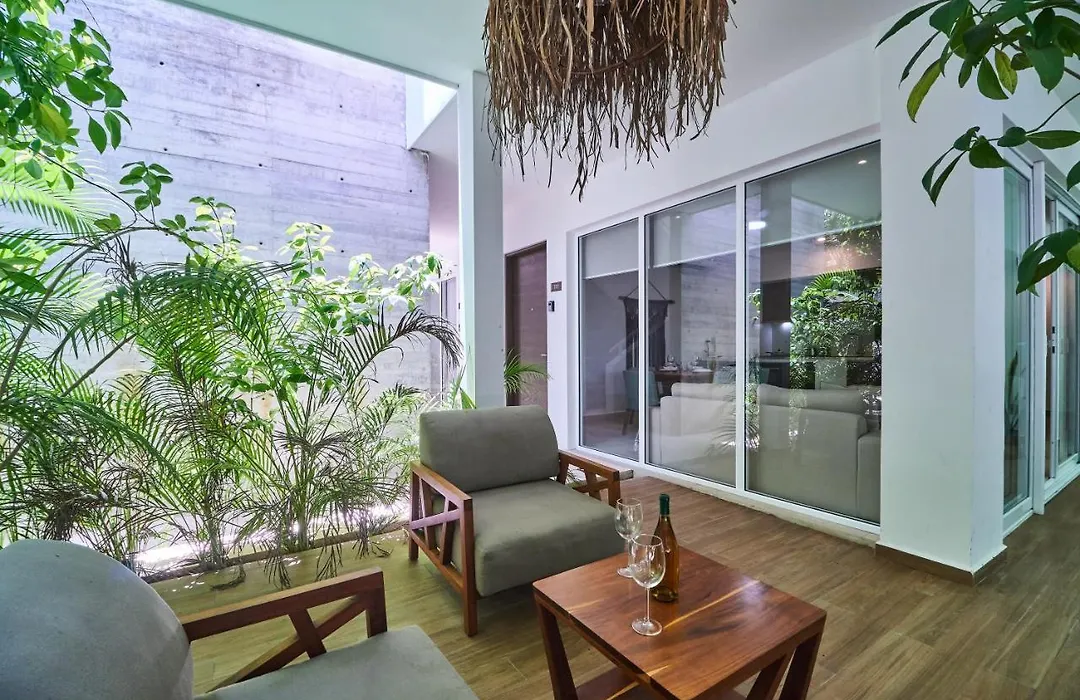 Magnificent Condo In Gated Community Marvelous Private Furnished Terrace Pool Facilities-1