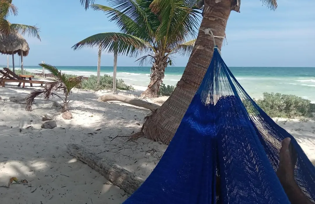 Playa Lakin-Ha Beachfront Cabins-1
