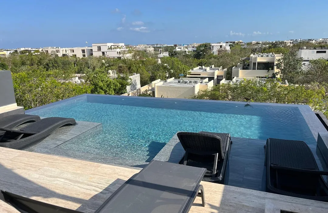 Studio W/Plunge Pool & Kitchen-1