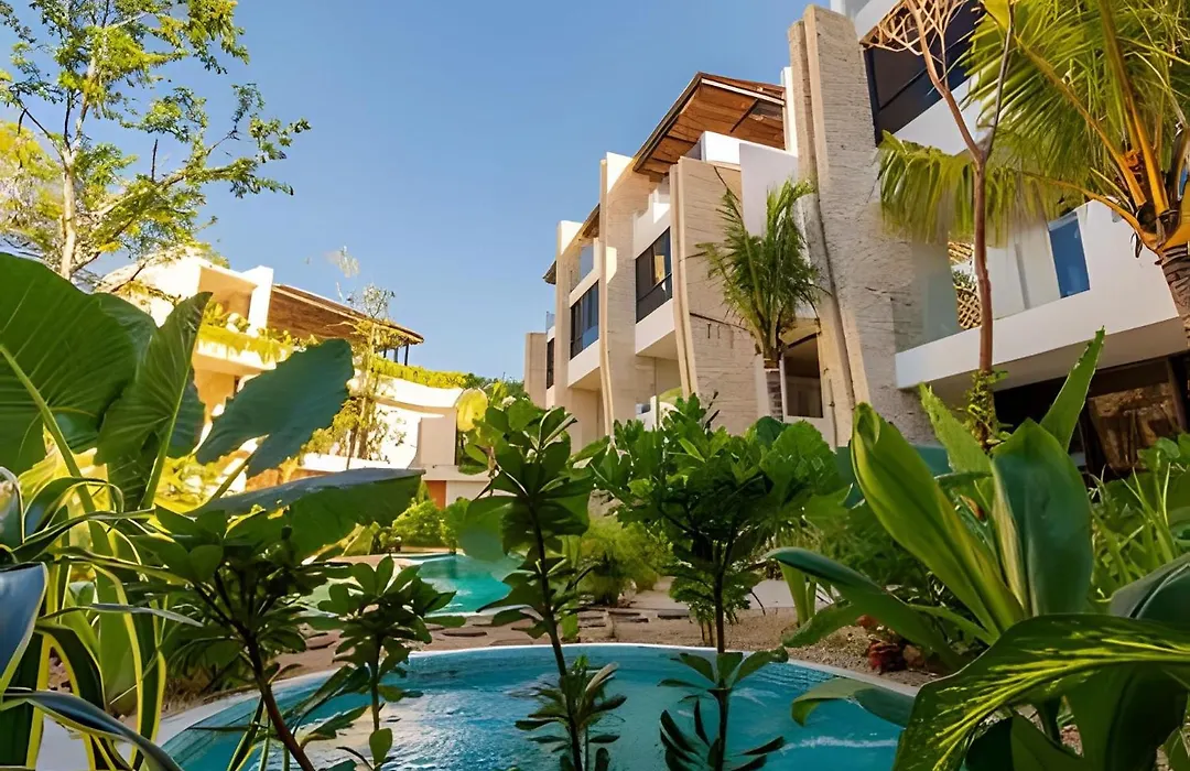 Penthouse With Private Pool Moots 304 B-1