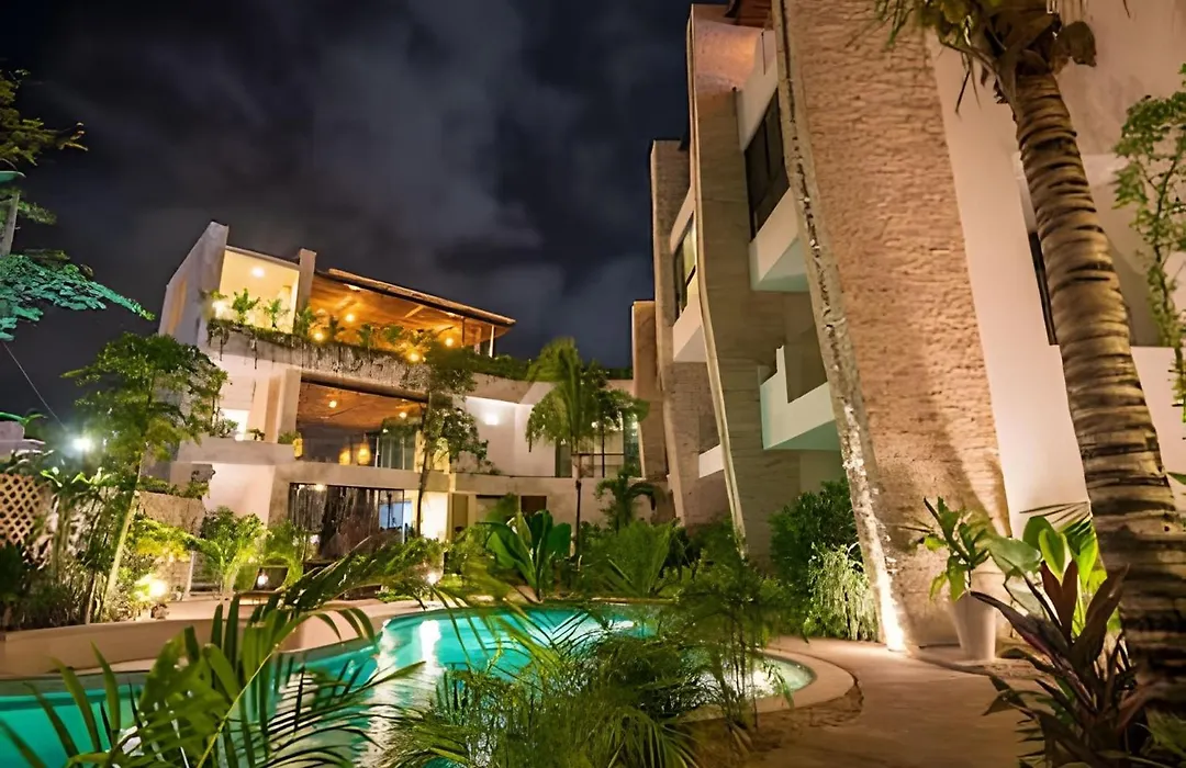 Penthouse With Private Pool Moots 304 A-1