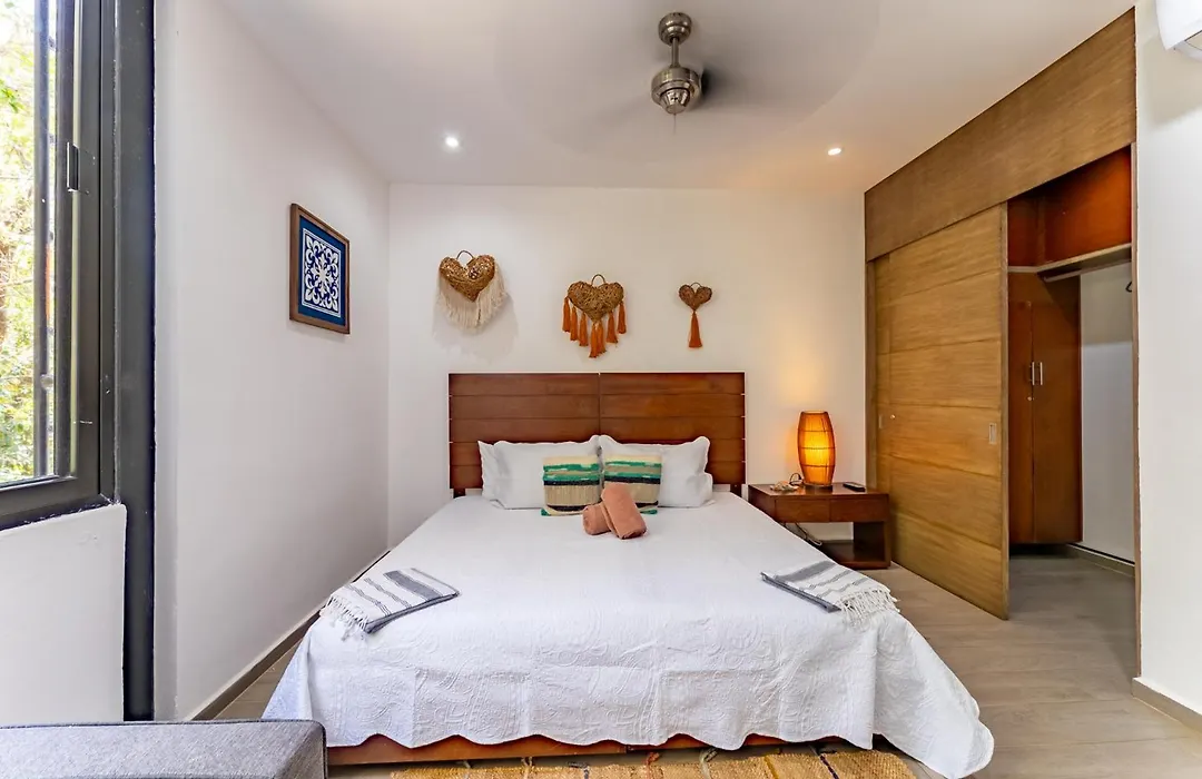 Casa & Villa Chiit - 2 Homes With Different Shared Amenities-1