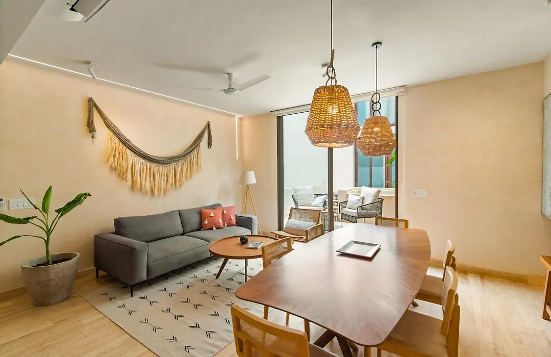 205 Perfect Location 3 Bedrooms Apartment-1
