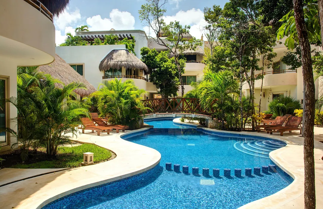 Bello Village 2 Bedroom Penthouse Sleeps 5-1