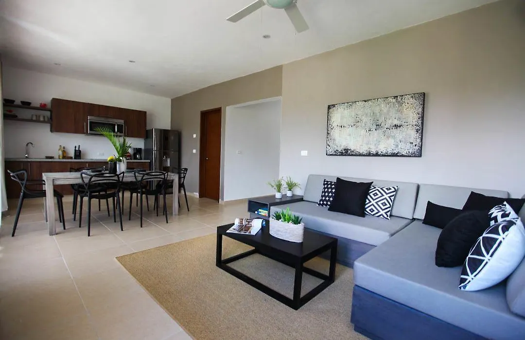 Martiki Condo 2 Bedroom Sleeps 4-1