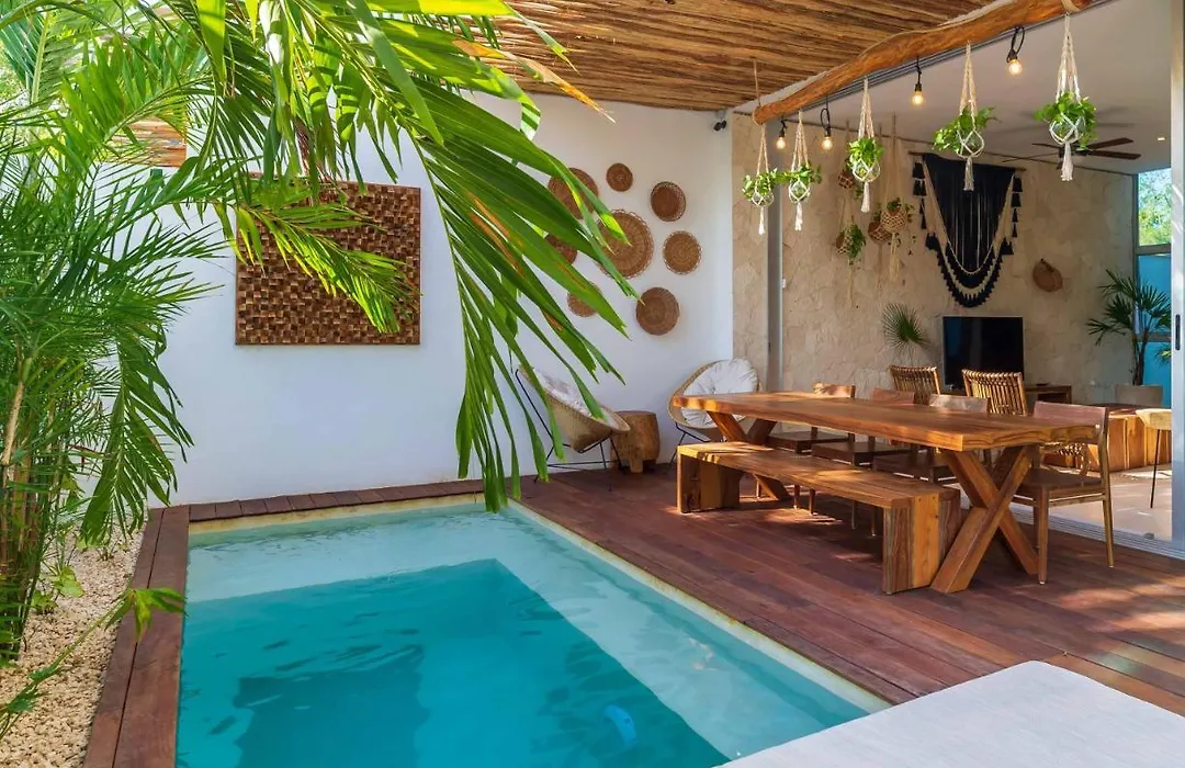 Luum - Majestic Villa With Private Pool And Parking-1