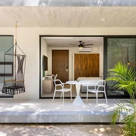 Baeak- C102-Boho Chic Studio 360º Rooftop Pool Gym-3