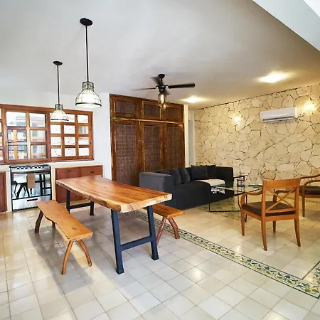 Ample Apartment In Safe Location & Pool & Roof-2