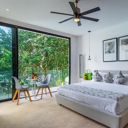 Hotel-Style Room In Condominium With Gym And Spa Included-3