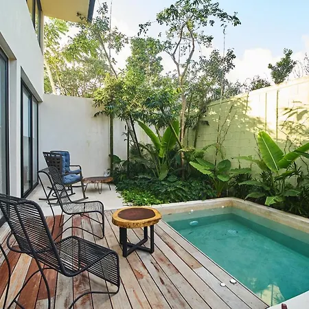 Don Quijote - Private Pool & Beach Club Access-3