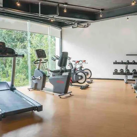 Baeak- A104- Beautiful Studio 360º Rooftop Pool And Gym-2
