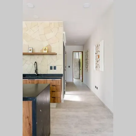 Amazing King Bed Apartment Xante Aldea Zama-2