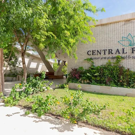 Baeak- Central Park B201- 1Bdr Pool Spa Wifi Gym-2