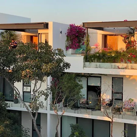 Baeak- Ph3A- Ixchel Penthouse Studio Private Rooftop Pool-3