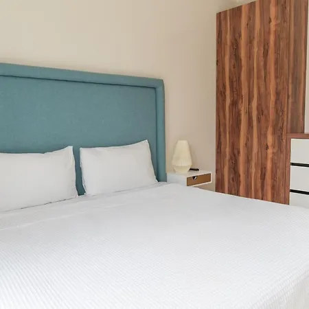 Viva Residence Charming Condo With Rooftop Pool Sky Bar-3