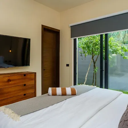 Idyllic Tulum Hideaway Villa Tropical Ambiance In Private Pool Perfect For Large Groups-3