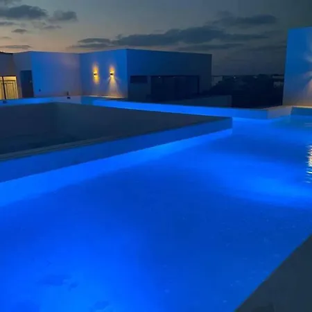 3 Bedroom Ph - Private Pool - Gym & Cinema-3