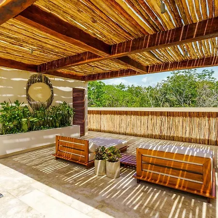 Jungle Luxury In Private Residential Area & Stunning Rooftop By Stella Rentals-3