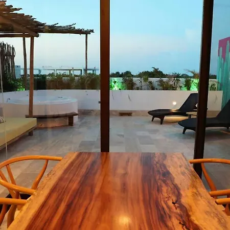 Spectacular Ph With Hot Tub Special Price Till June-2
