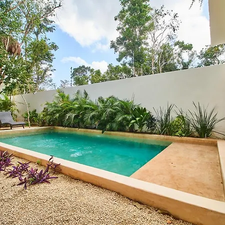 Lovely Double-Floor Apartment La Veleta Private Rooftop, Swimming Pool, Bikes & Balcony-3